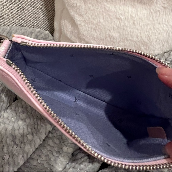 SOLD - Picture 7 of 15